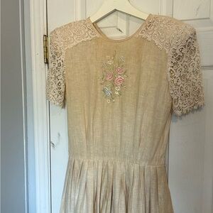 Donna Morgan vintage Cream Lace Dress with Floral Embroidery